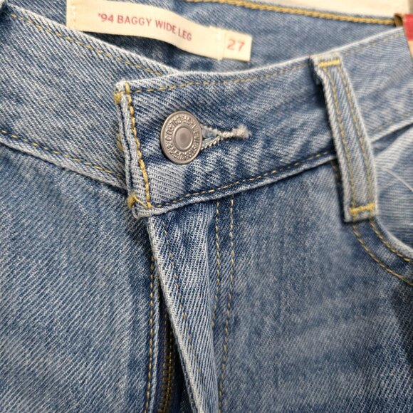 Levi’s 94 Baggy Wide Leg Jeans 27 Light Wash Y2K Paneled NWT - Picture 7 of 7